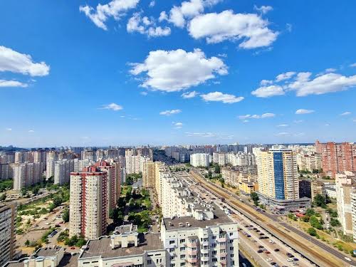 квартира за адресою Срібнокільська вул., 1