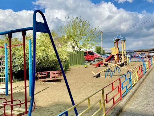 квартира по адресу Богдана Хмельницького ул., 33а