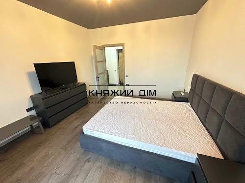 квартира за адресою Героїв Крут вул., 16