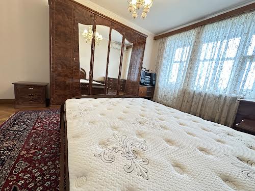 квартира по адресу Виноградная ул., 4