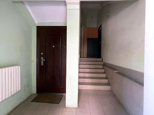 квартира за адресою Середньофонтанська вул., 32