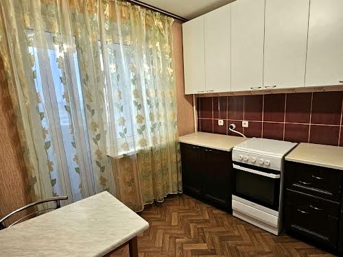 квартира по адресу Героев просп., 20