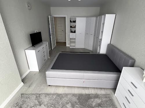 квартира за адресою Роксоляни вул., 151