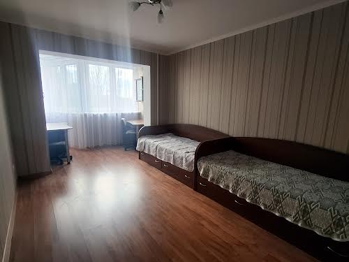 квартира по адресу Генерала Петрова ул., 74/2