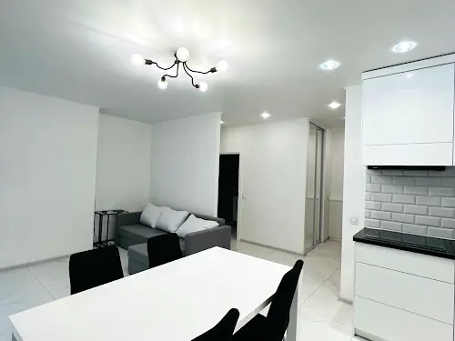 квартира по адресу Черновола просп., 16а