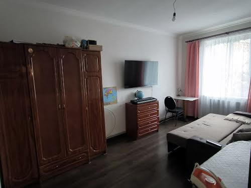 квартира за адресою свободи, 55