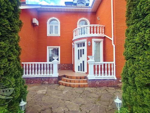 дом по адресу Киев, Центральная ул.