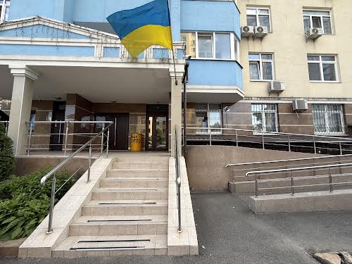 квартира за адресою Воскресенська вул., 16-В
