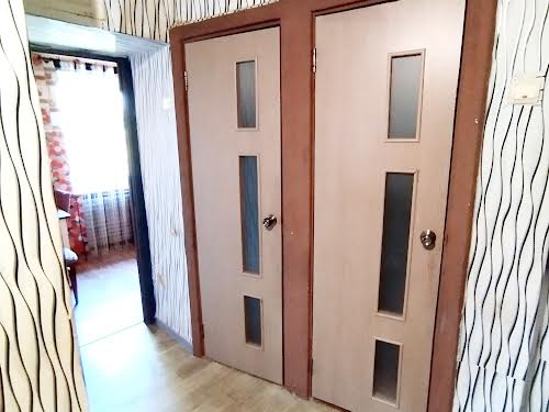 квартира за адресою Бажана, 16