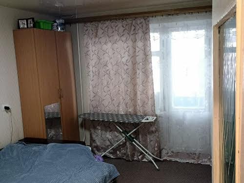 квартира за адресою Михайла Лушпи просп., 42
