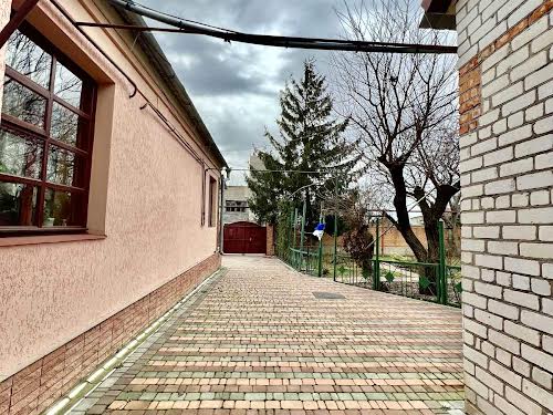 будинок за адресою Оранжерейна вул., 112
