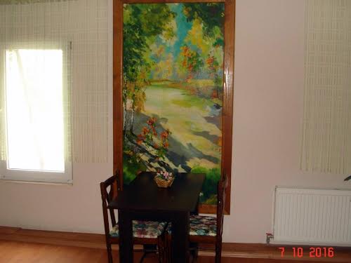 комерційна за адресою Дружбы, 80