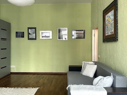 квартира за адресою Дмитрівська вул., 33
