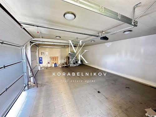 будинок за адресою Острівна вул.