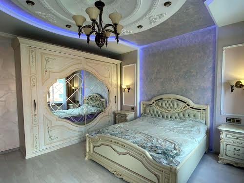 квартира за адресою Драгоманова вул., 5
