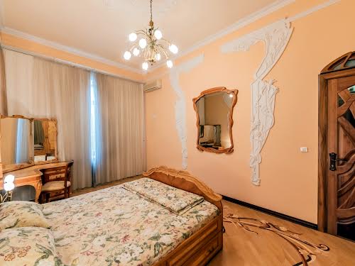 квартира за адресою Гетьмана Павла Скоропадського вул. (Льва Толстого), 23