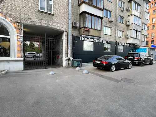квартира за адресою Панаса Мирного вул., 20