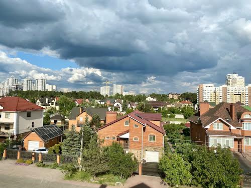 квартира за адресою Фельдмана вул., 1