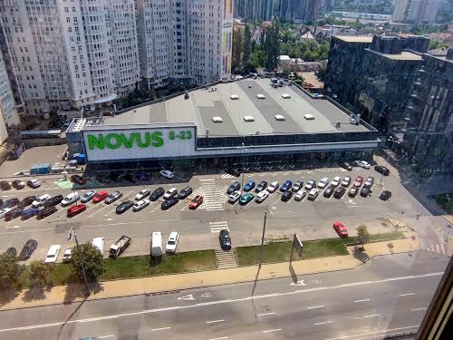 квартира за адресою Миколи Міхновського бульв. (Дружби Народів), 13а