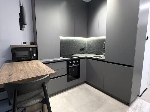 квартира за адресою Промислова вул., 1М