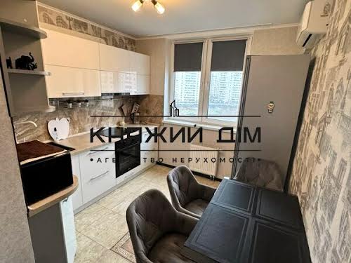 квартира за адресою Соломії Крушельницької вул., 15А