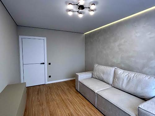 квартира по адресу Крайковского ул., 3