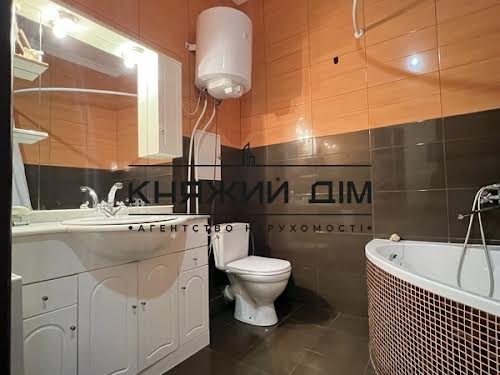 квартира за адресою Білоруська вул., 3
