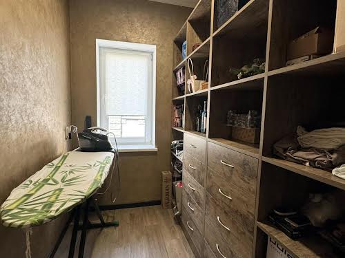 будинок за адресою Дворецька вул., 140б