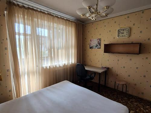 квартира за адресою Нескорених вул. (Героїв Праці), 15а