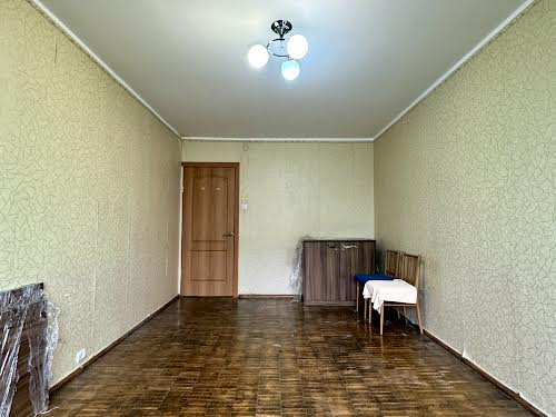квартира за адресою Ризька вул., 18