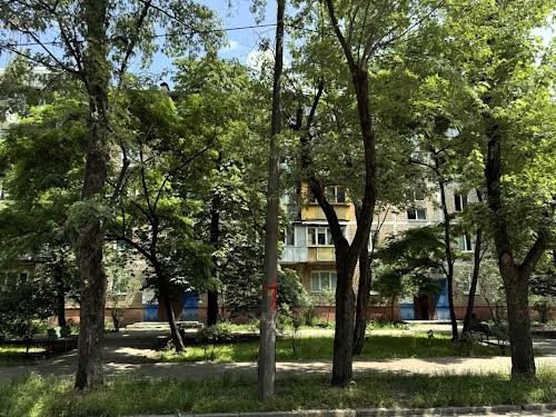 квартира за адресою Сірожупанників вул. (Валентина Сєрова), 36