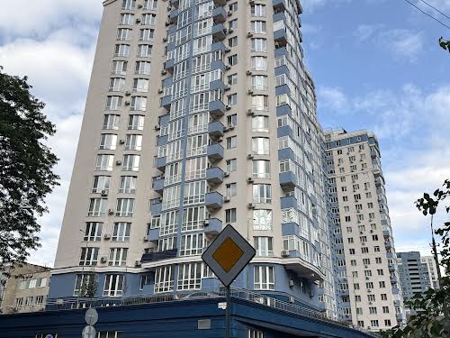 квартира по адресу Кирилло-Мефодиевская ул., 2