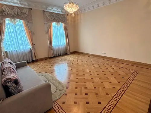 квартира по адресу Тарнавского ул. (Кутузова), 4