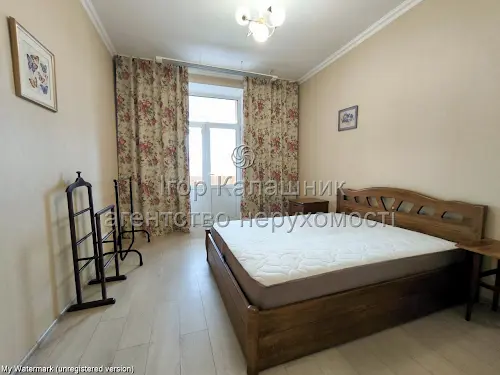 квартира по адресу Івана Світличного ул. (Петровського), 4-А