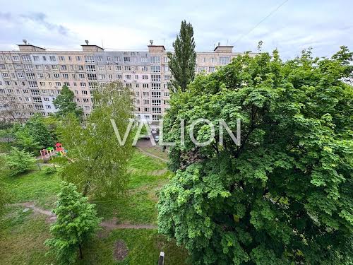 квартира за адресою Зодчих вул., 56
