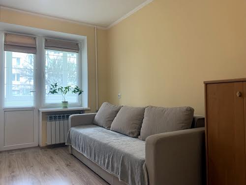 квартира за адресою Багряного Івана вул., 53