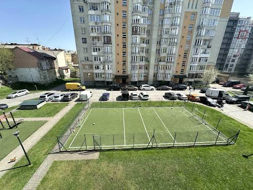 квартира за адресою Генерала Миколи Юнаківа вул., 9