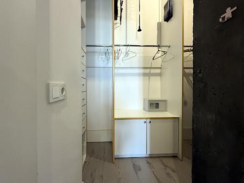 квартира за адресою Регенераторна вул., 4 к7