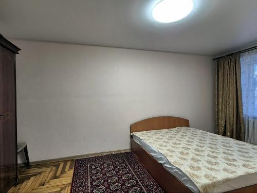 квартира за адресою Перемоги вул., 115