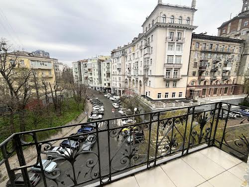 квартира по адресу Круглоуниверситетская ул., 14