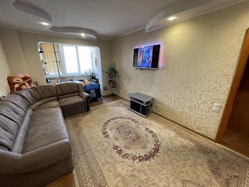 квартира за адресою Лазурна вул., 10в