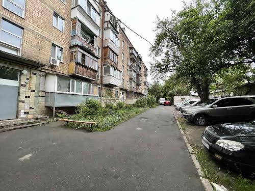 квартира за адресою Копилівська вул., 67