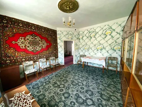 дом по адресу Руслана Слободянюка ул. (Валентини Терешкової), 1