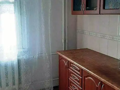 квартира за адресою Лариси Руденко вул., 21