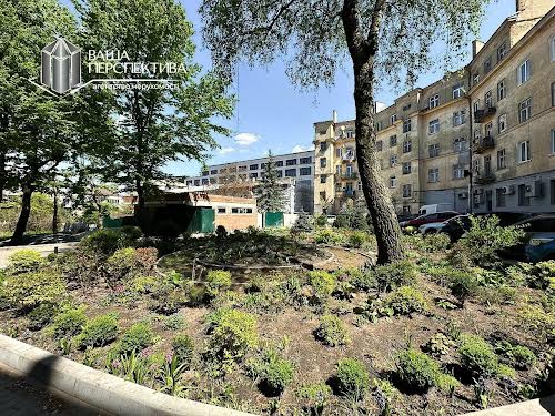 квартира за адресою Героїв УПА, 76