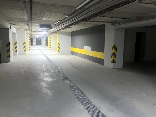 квартира за адресою Довженка, 57
