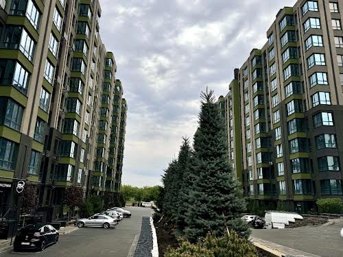 квартира за адресою Героїв Небесної Сотні просп., 18/7