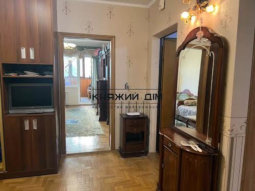 квартира по адресу Драгоманова ул., 14А