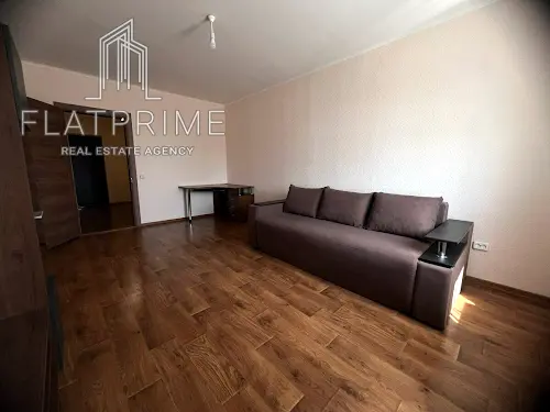 квартира за адресою Ревуцького вул., 54