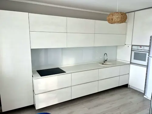 квартира за адресою Білогірська вул., 18-В